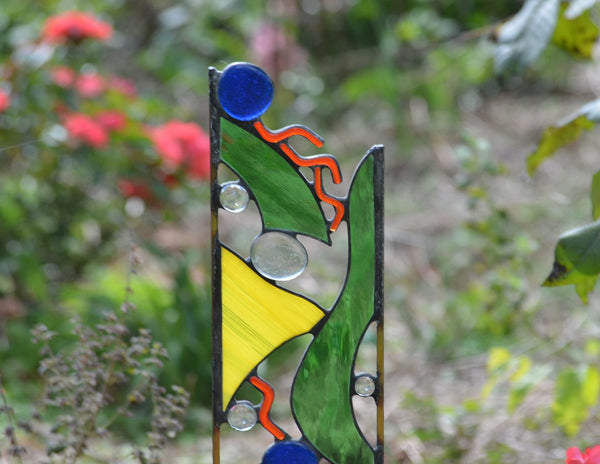 Stained Glass Yard Sculpture - 'Garden Talk'