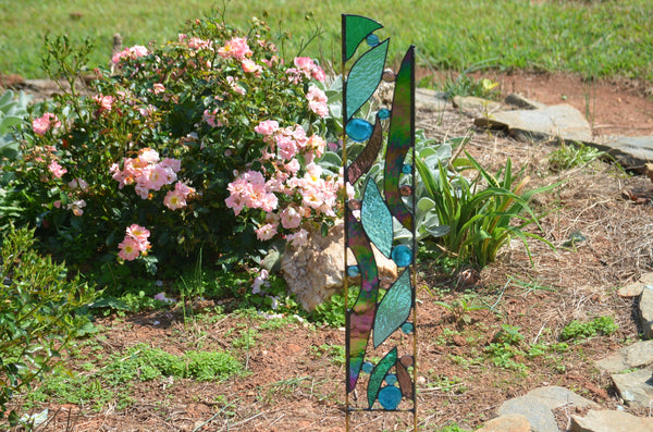 Stained Glass Garden Stake - Peacock Feathers