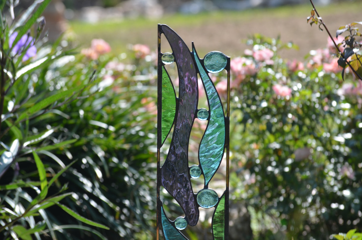 Stained Glass Lawn Art for Outdoor Garden Decorating. &quot;Garden Genie&quot;