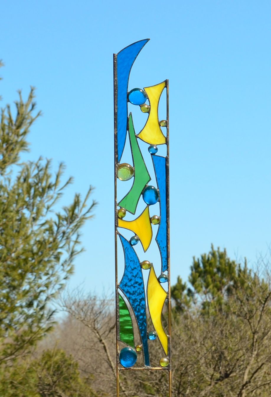 Stained Glass Yard Art Lawn Garden Decoration. "Garden Sprouts"