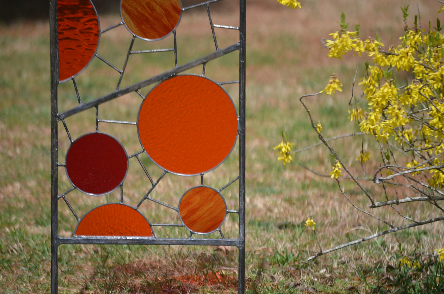 Tall Stained Glass Lawn Art Outdoor Garden Decoration. &quot;Hot Spots&quot;
