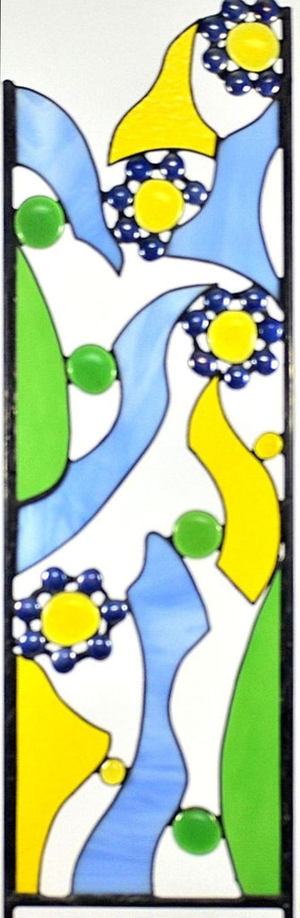 Stained Glass Yard Art for your Garden Decor - 'Periwinkle Flower Complement'